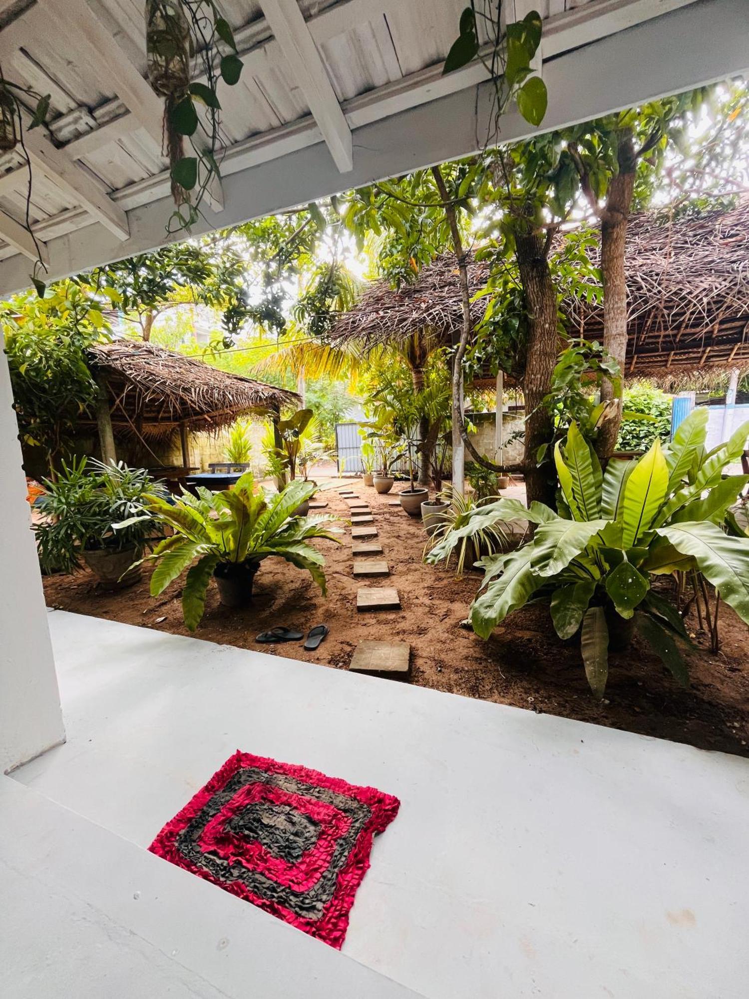Avalon Apartment Weligama Exterior photo